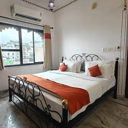 Baba Palace - A Heritage Hotel, Udaipur Exterior photo